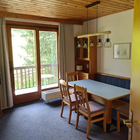 Mai-brunn Alm Appartements, Maibrunnenweg 34-36 Daire Bad Kleinkirchheim