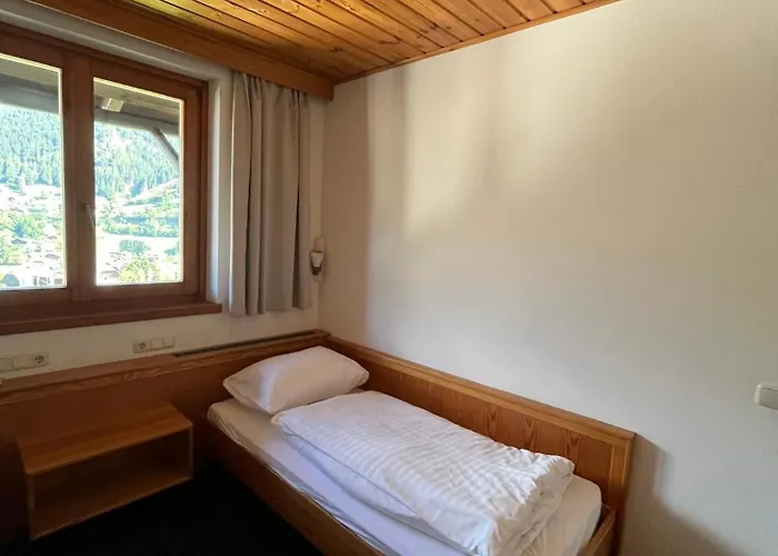 Mai-brunn Alm Appartements, Maibrunnenweg 34-36